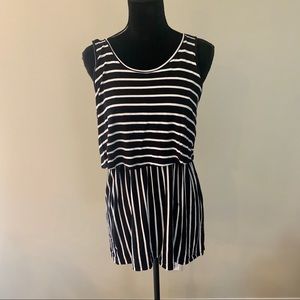 Old Navy maternity nursing tank